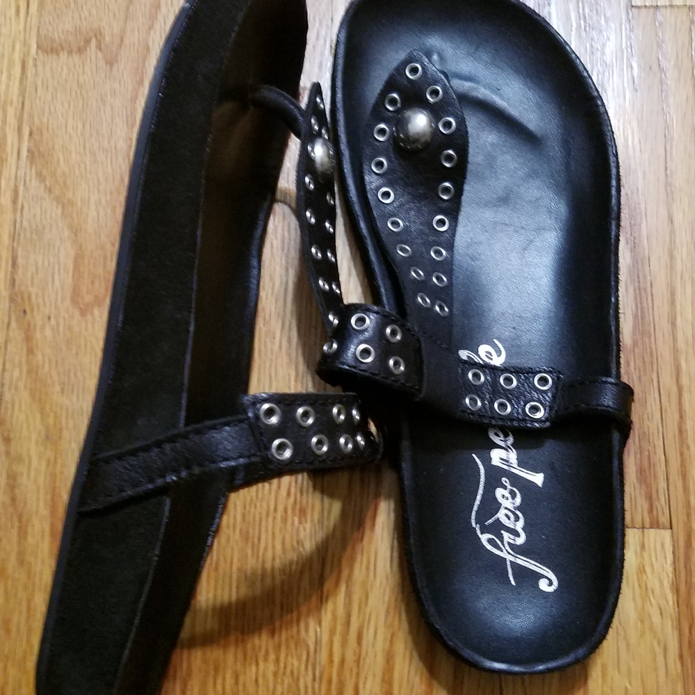 FREE PEOPLE Slip On Sandles Summer Nights Grommet - Picture 5 of 6
